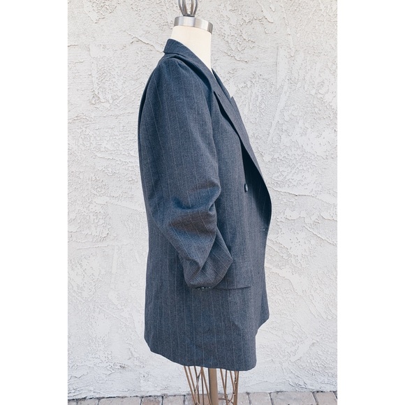 Oversized Double Breasted Blazer - Picture 3 of 5